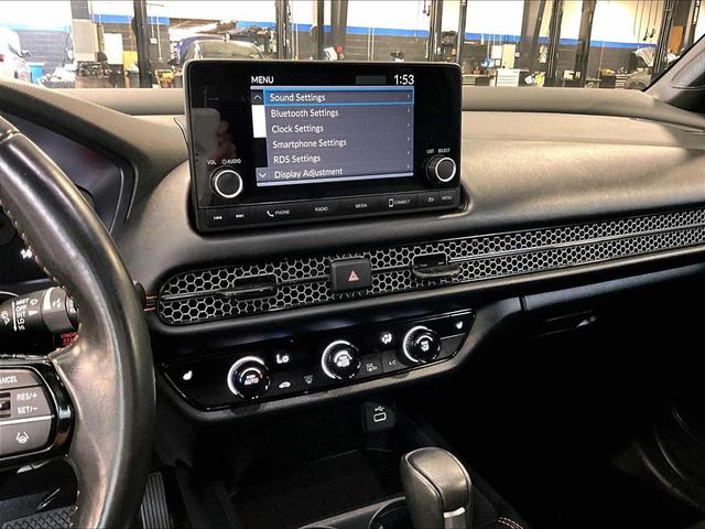 Photo of 2023 Nordic Forest Pearl Honda HR-V