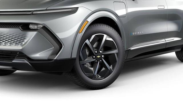 Photo of 2025 Sterling Gray Metallic Chevrolet Equinox EV
