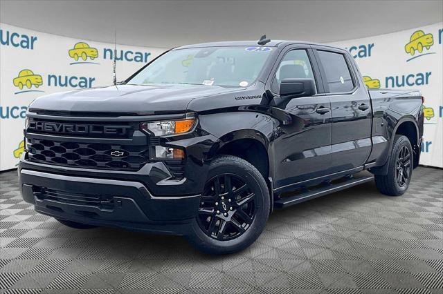 Photo of 2023 Black Chevrolet Silverado 1500