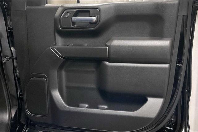 Photo of 2023 Black Chevrolet Silverado 1500