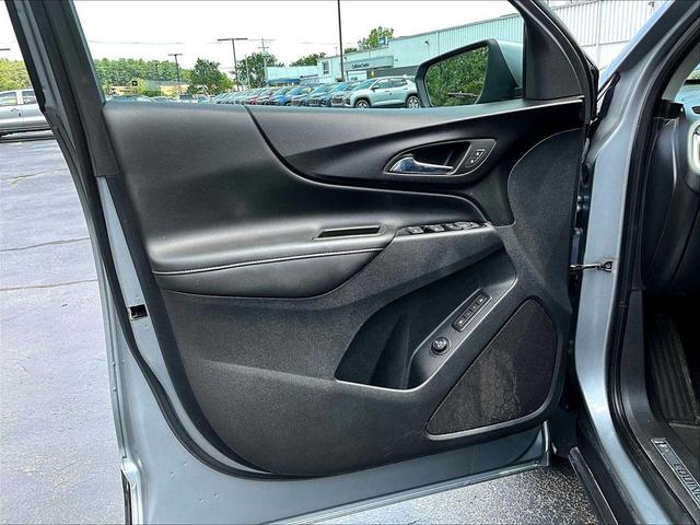 Photo of 2023 Sterling Gray Metallic Chevrolet Equinox