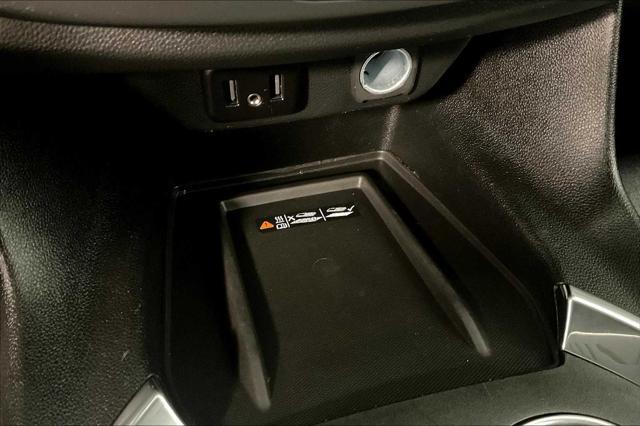 Photo of 2022 Northsky Blue Metallic Chevrolet Traverse