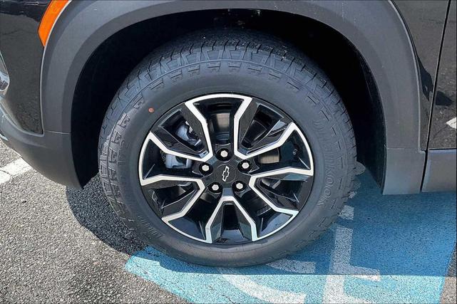 Photo of 2026 Mosaic Black Metallic Chevrolet Trailblazer