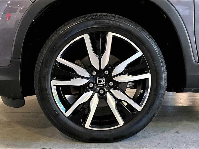 Photo of 2020 Modern Steel Metallic Honda Pilot
