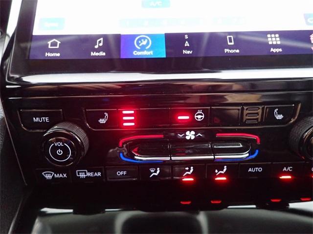 Photo of 2023 Metallic Jeep Grand Cherokee 4xe