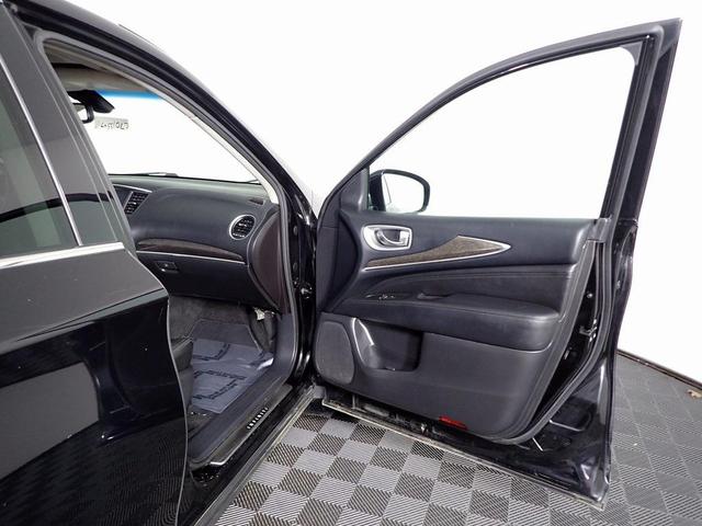 Photo of 2015 Black Obsidian INFINITI QX60
