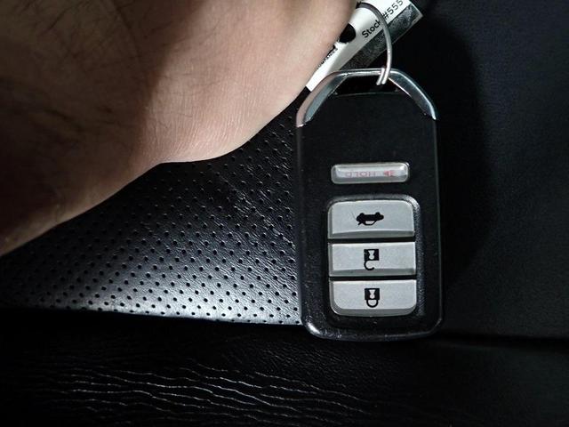 Photo of 2015 Black Obsidian INFINITI QX60