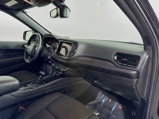 Photo of 2024 DB Black Crystal Clearcoat Dodge Durango