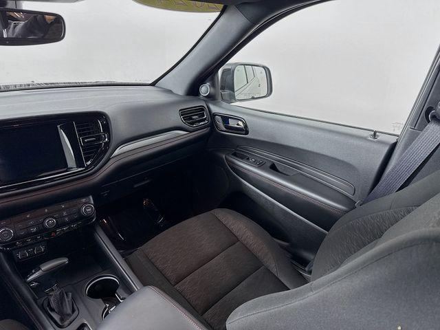 Photo of 2024 DB Black Crystal Clearcoat Dodge Durango