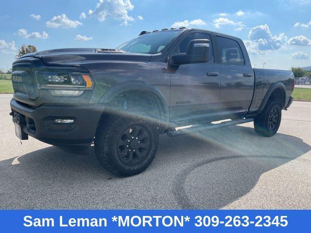 Photo of 2024 Granite Crystal Metallic Clearcoat RAM 2500