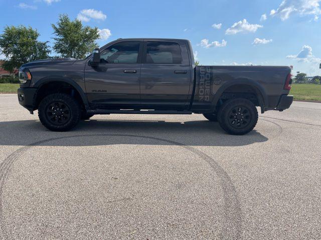 Photo of 2024 Granite Crystal Metallic Clearcoat RAM 2500