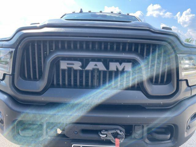 Photo of 2024 Granite Crystal Metallic Clearcoat RAM 2500