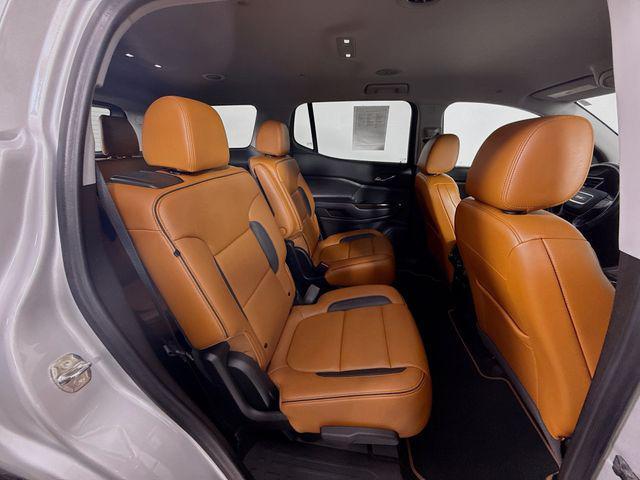 Photo of 2020 Quicksilver Metallic GMC Acadia