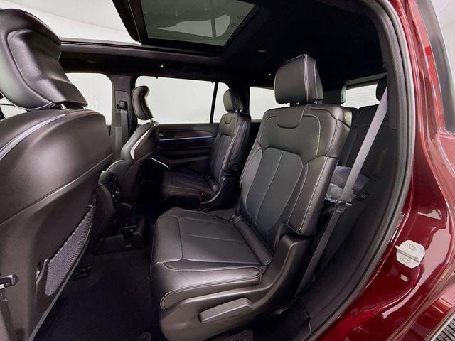 Photo of 2025 Velvet Red Pearlcoat Jeep Grand Cherokee L