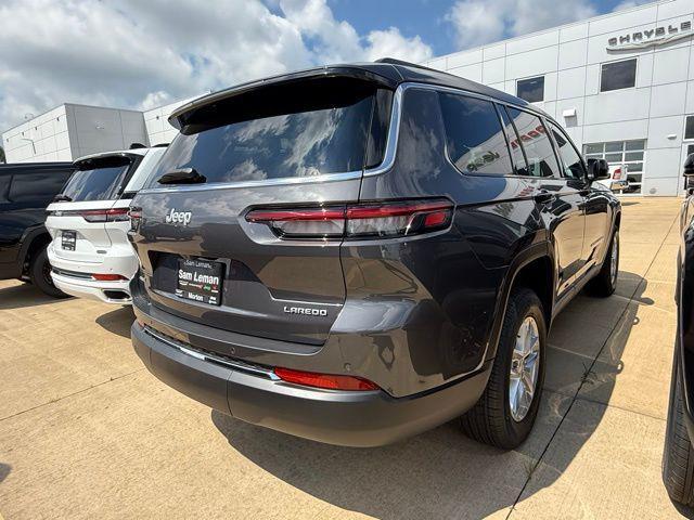 Photo of 2025 Baltic Gray Metallic Clearcoat Jeep Grand Cherokee L