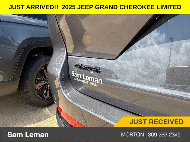 Photo of 2025 Baltic Gray Metallic Clearcoat Jeep Grand Cherokee