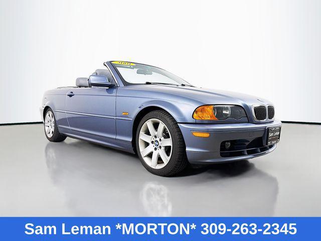 Photo of 2001 Steel Blue Metallic BMW 325