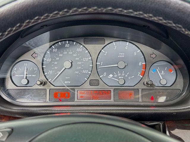 Photo of 2001 Steel Blue Metallic BMW 325