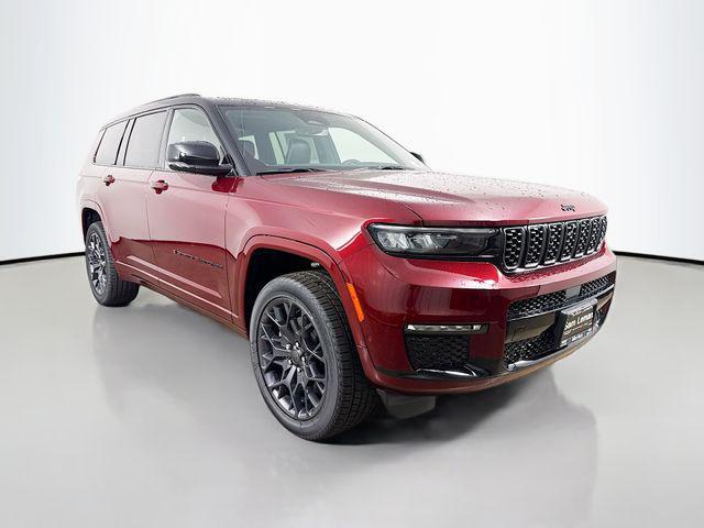 Photo of 2025 Velvet Red Pearlcoat Jeep Grand Cherokee L