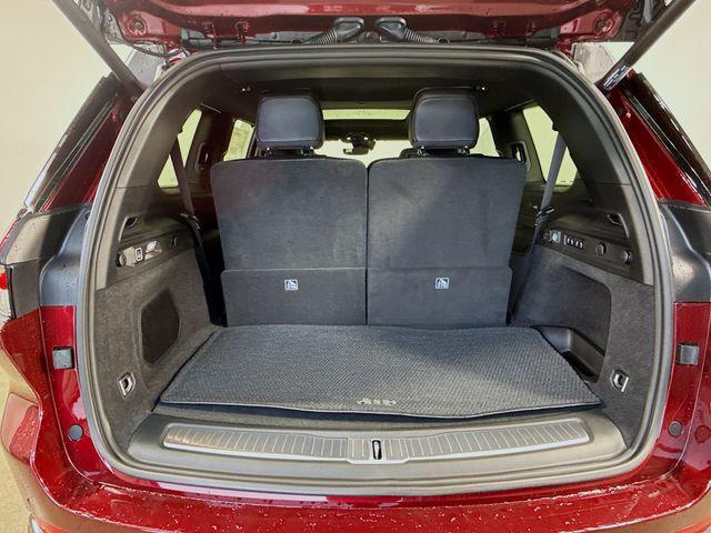 Photo of 2025 Velvet Red Pearlcoat Jeep Grand Cherokee L