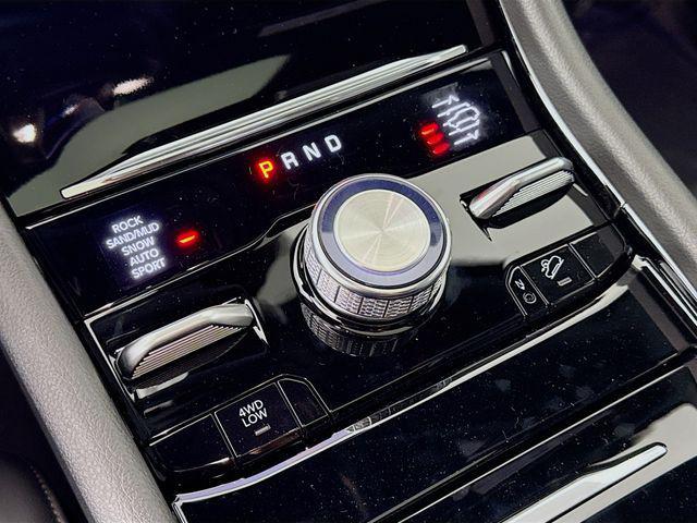 Photo of 2025 Velvet Red Pearlcoat Jeep Grand Cherokee L