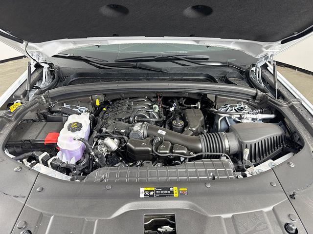 Photo of 2025 Bright White Clearcoat Jeep Grand Cherokee L