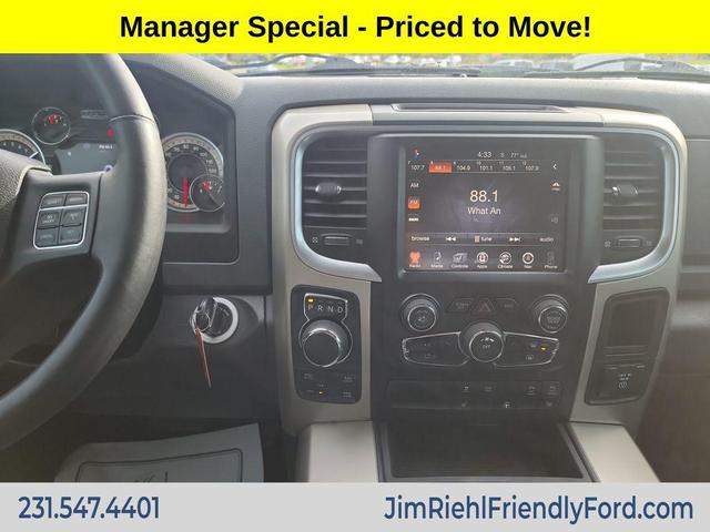 Photo of 2014 Bright White Clearcoat RAM 1500