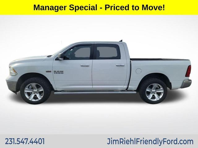 Photo of 2014 Bright White Clearcoat RAM 1500