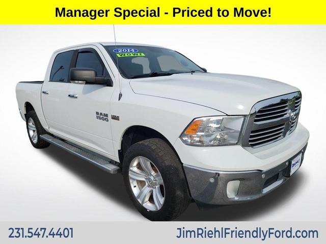 Photo of 2014 Bright White Clearcoat RAM 1500