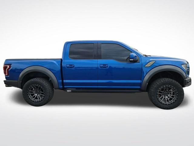 Photo of 2018 Lightning Blue Ford F-150
