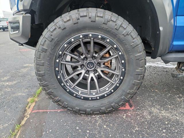 Photo of 2018 Lightning Blue Ford F-150