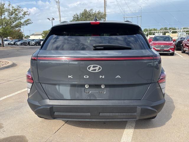 Photo of 2024 Ecotronic Gray Pearl Hyundai KONA