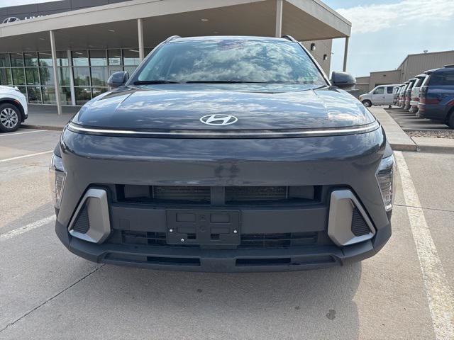 Photo of 2024 Ecotronic Gray Pearl Hyundai KONA