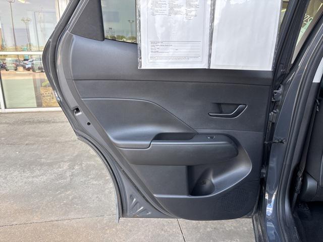 Photo of 2024 Ecotronic Gray Pearl Hyundai KONA