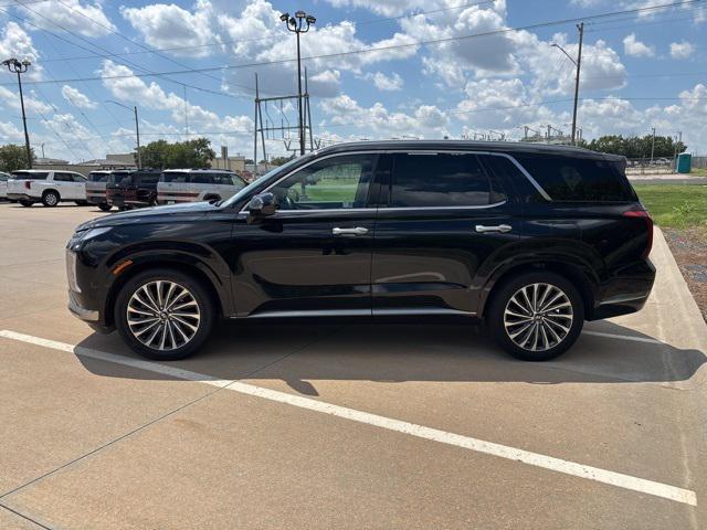 Photo of 2024 Abyss Black Pearl Hyundai PALISADE