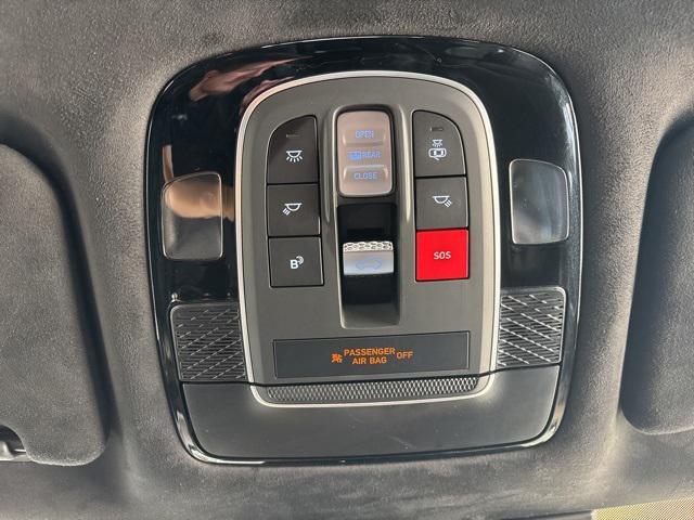 Photo of 2024 Abyss Black Pearl Hyundai PALISADE