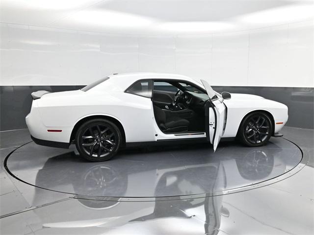 Photo of 2023 White Knuckle Clearcoat Dodge Challenger