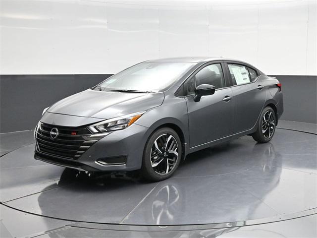 Photo of 2025 Gun Metallic Nissan Versa