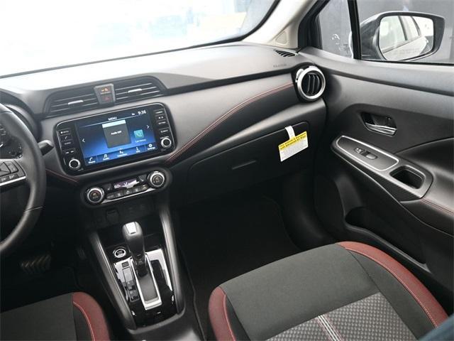 Photo of 2025 Gun Metallic Nissan Versa