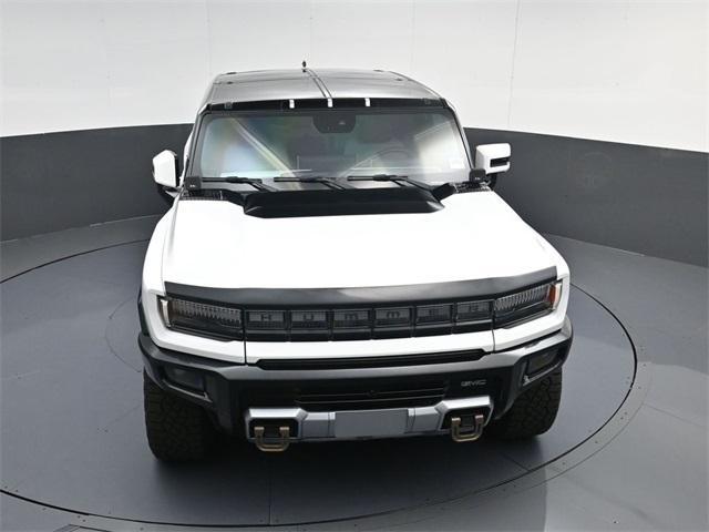 Photo of 2022 White GMC HUMMER EV
