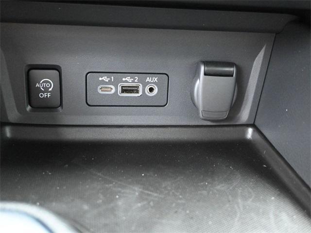 Photo of 2025 Scarlet Ember Nissan Sentra