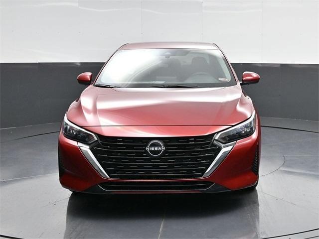 Photo of 2025 Scarlet Ember Nissan Sentra