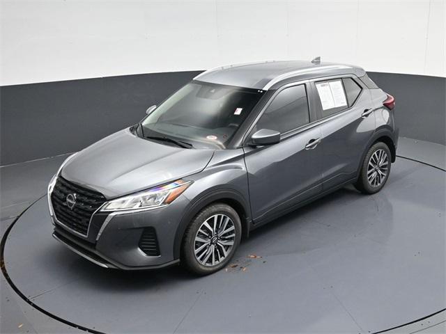 Photo of 2022 Gun Metallic Nissan Kicks