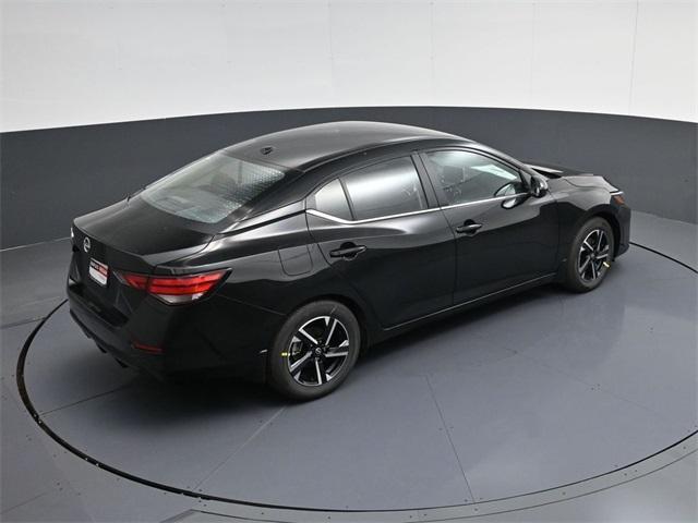 Photo of 2025 Black Nissan Sentra