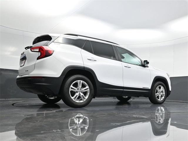 Photo of 2023 Summit White GMC Terrain