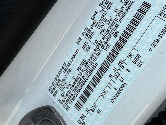 Photo of 2022 Oxford White Ford Escape