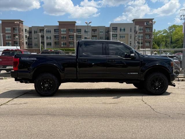 Photo of 2021 Agate Black Metallic Ford F-250