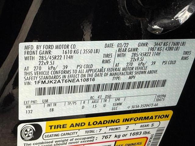 Photo of 2022 Agate Black Metallic Ford Expedition Max