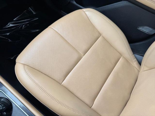 Photo of 2022 Black Metallic Lincoln Corsair