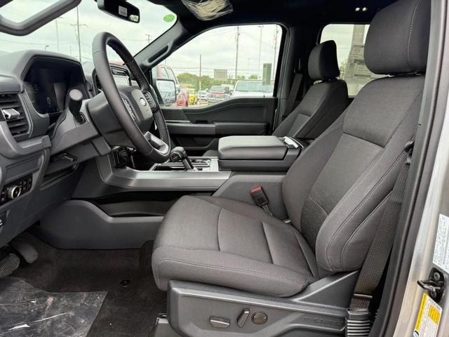Photo of 2025 Iconic Silver Metallic Ford F-150